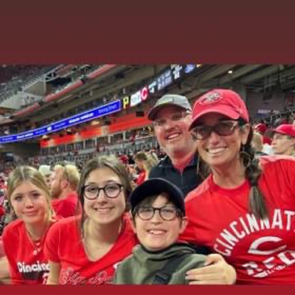 Meet your Posher, Julie - Picture 2 of 5